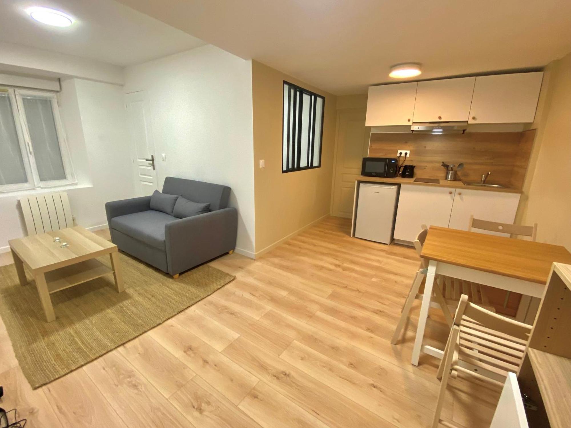 Charmant Appartement A Herblay Centre, Proche Gare, 22 Min De Paris St Lazare Bagian luar foto